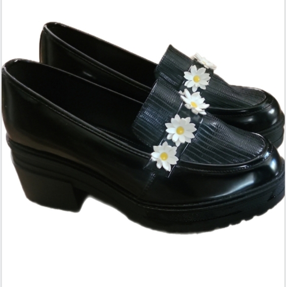 ASOS Shoes - ASOS Black Platform Loafers Daisy Floral Appliqué Chunky Heel Slip-On Shoes